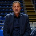 Vlade Divac u "Pioniru" - gleda Partizan FOTO