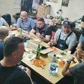 Miroslav Petrašinović obeležio 1. maj sa radnicima JKP "Šumadija": Fokus na timskom duhu i logistici