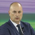 Međak: Vučiću je mesto u Moskvi, ali je Srbiji mesto u Briselu