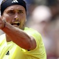 Zverev i Fis u trećem kolu Rolan Garosa, De Minor i Menšik eliminisani