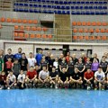 Zlatne rukometne legende posetile mlade rukometaše i rukometašice