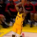 Broni, ti li si?! Brutalno zakucavanje Lebronovog sina, izgleda neprepoznatljivo