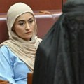 Australijska senatorka iz protesta nosila burku u parlamentu, pa kažnjena