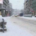 AMSS: Apel vozačima da budu oprezni, u više gradova, uključujući Beograd, do pet centimetara snega na kolovozima