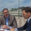 "Javne finansije se raspadaju, Srbija ide ka bankrotu"