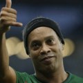Ronaldinjo se vraća na fudbalski teren: Legendarni golgeter blizu dogovora sa italijanskim klubom
