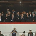 Srpski pevač kojeg Grci obožavaju uhvaćen na Marakani: Sedeo pored Peđe Mijatovića, kamera sve zabeležila