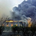 Požar i eksplozije u vojnoj bazi nedaleko od Volosa, naređena hitna evakuacija