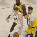 Lebron Džejms uz psovku poslao poruku Luki Dončiću, bivši saigrač jedva dočekao da mu odgovori posle 10 godina