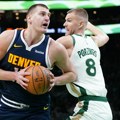 Trejdovan Kristaps Porzingis!