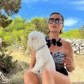 "Od kad ne jedem meso, preporodila sam se": Pevačica napunila 53 godine, a izgleda dosta mlađe: Tvrdi da je za sve zaslužan…