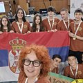 Nacionalnim šampionima je potrebna pomoć: Đaci iz Kragujevca i njihov robot trebalo bi da idu na takmičenje u SAD