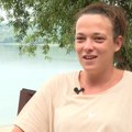Jovana (31) živi u prikolici na Dunavu! Okružena prirodom živi po svojim pravilima - bez stresa, žurbe i računa za vodu i…