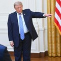 Tramp navodno rekao CENTKOMU: Otvorite večeras vrata pakla za Iran