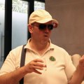 Ako nas roditelji ne puste od sebe, završićemo u domu kad oni umru: Miroslav rođen slep, 42 godine živi u tami
