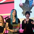 Živa laureat nagrade Milan Mladenović za pesmu “Atom“