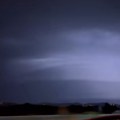 Superćelijske oluje tutnje nad Bugarskom Stižu orkanski vetrovi, grad i gromovi, opasnost čak i od tornada