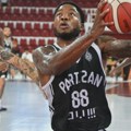 Dramatična završnica - Efes zatrpao Partizan trojkama, Tajrik Džouns opet dominantan