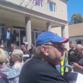 Napad na demonsrante u Bačkom Petrovcu, SNS zastrašuje i preti delegatima za izbor Predsednika Matice Slovačke