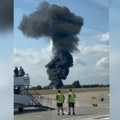 Drama na aerodromu Sauthend u Londonu: Avion pao i eksplodirao, hitne službe na terenu, ne zna se broj putnika (VIDEO)