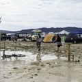 VIDEO Apokalipsa u pustinji: Peščana oluja zarobila hiljade ljudi na poznatom festivalu