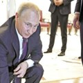 Zakletva na vernost pod prinudom: Šta stoji iza poruka upućenih Srbiji iz Moskve
