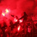 Haos pred meč Lige šampiona: Izbila tuča navijača, maskirani huligani se sukobili i sa policijom