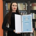 Nagrada „Golub” Gradske biblioteke „Karlo Bijelicki” pobednički ženski glas Andrijane Tomić