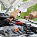 Kada auto neće da upali: Kako pravilno koristiti kablove za startovanje