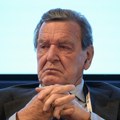 Putinov predlog o Šrederu će pomoći u obnavljanju dijaloga Moskve i EU