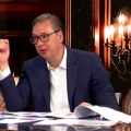 Vučić najavio kada će predočiti novi paket mera za najstarije i najugroženije: Uskoro kreće s radom i portal "Ko si bre ti" -…