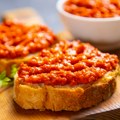 Zbog ovih grešaka se ajvar najčešće kvari – evo kako da ih izbegnete