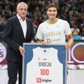 Kapiten Bogdan Bogdanović nagrađen za veliki jubilej u reprezentaciji Srbije
