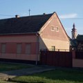 Jeftinije od garaže u Beogradu: Dve kuće od 150 kvadrata, 10,5 ari placa i kompletno gazdinstvo prodaje se za samo 20.000…