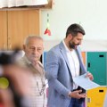 Glasao kandidat za gradonačelnika Beograda: Aleksandar Šapić građansku dužnost obavio na Bežanijskoj kosi, u OŠ…