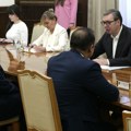 Vučić sa predsednikom Senata Egipta: Razgovarali smo o uvođenju direktnog leta na liniji Beograd-Kairo