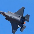 Britanski borbeni avion F-35 prinudno sleteo u Japanu