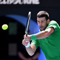 Povreda zaustavila Muzetija, Đoković u polufinalu