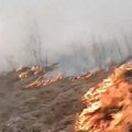 Vatrena stihija kod Trnova: Požar se širi ogromnom površinom, vatrogasci se bore da spasu kuće