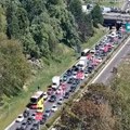 Ogromne gužve na izlazu iz Beograda: Ove rute odmah zaobiđite