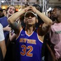 Haos posle NBA finala - brutalna tuča navijača Niksa i Sparsa VIDEO