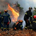 Drama na grčkom ostrvu: Vatra buknula u omiljenom letovalištu