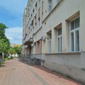 Запослени на Филозофском факултету у Нишу скоро месец дана без плата