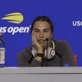 Sabalenka pobesnela usred konferencije! Novinar pomenuo žurke, ona ga prekinula i žestoko odbrusila: "Kakvo je to pitanje?!"
