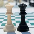 Izborna jesen u Srbiji: Brzopotezna kampanja i kratki rokovi