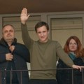Student Dimitrije koji je u pritvoru u studentskom domu priprema ispit iz prava, profesorka mu donela poklon