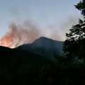 Požar izbio u podnožju planine Porežen na severozapadu Slovenije: Ugroženo dva hektara nepristupačnog terena