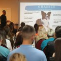 Pet forum u Beogradu: Edukacija za vlasnike i ljubitelje životinja, predavači oduševili publiku u punoj sali