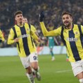 Tadić, Kostić i Džeko pokazali klasu, Fener blizu osmine finala!