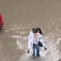 (Foto, video) jak grad sručio se na Lazarevac, u Subotici potop! Formirala se jaka superćelija! Automobili do pola u vodi…